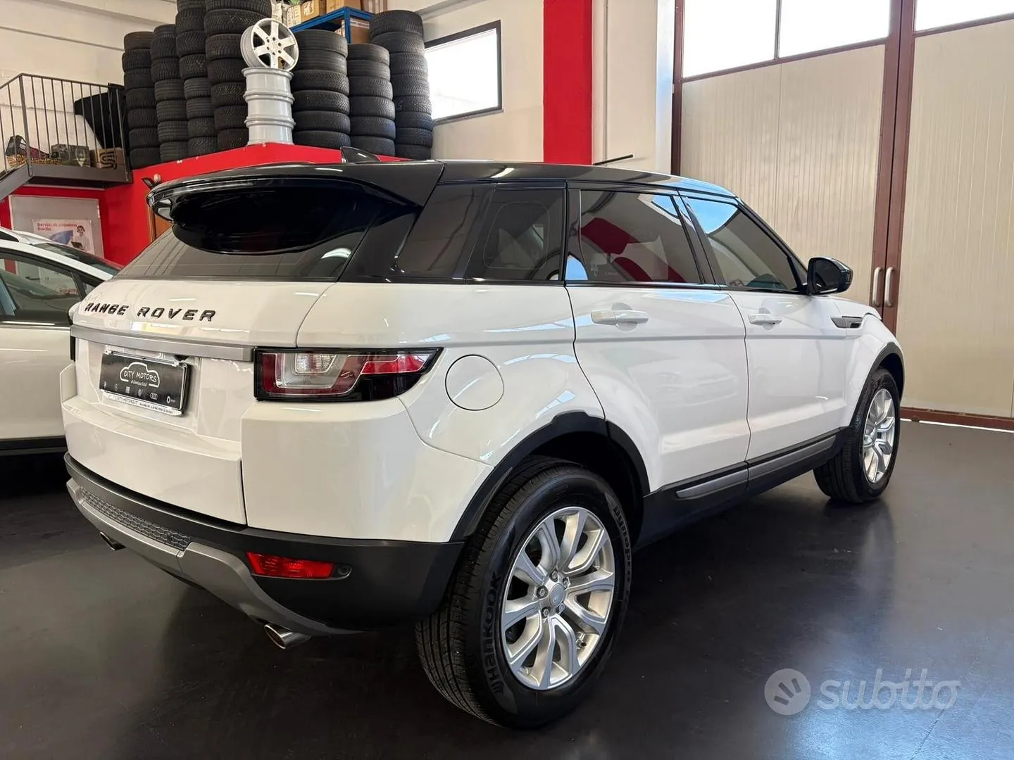 Land Rover Evoque 2018 photo 4
