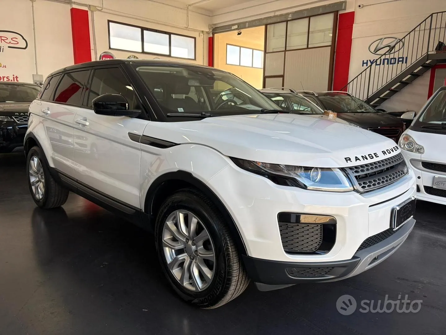 Land Rover Evoque 2018 photo 3