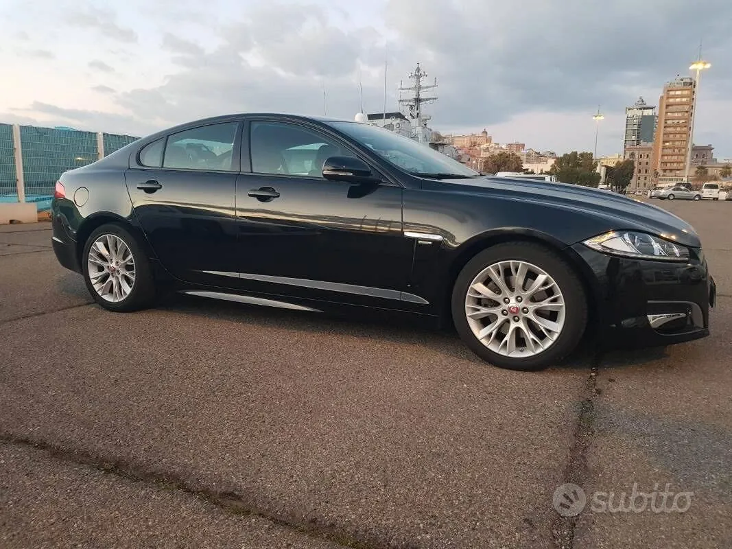 Jaguar Xf 2014 photo 4
