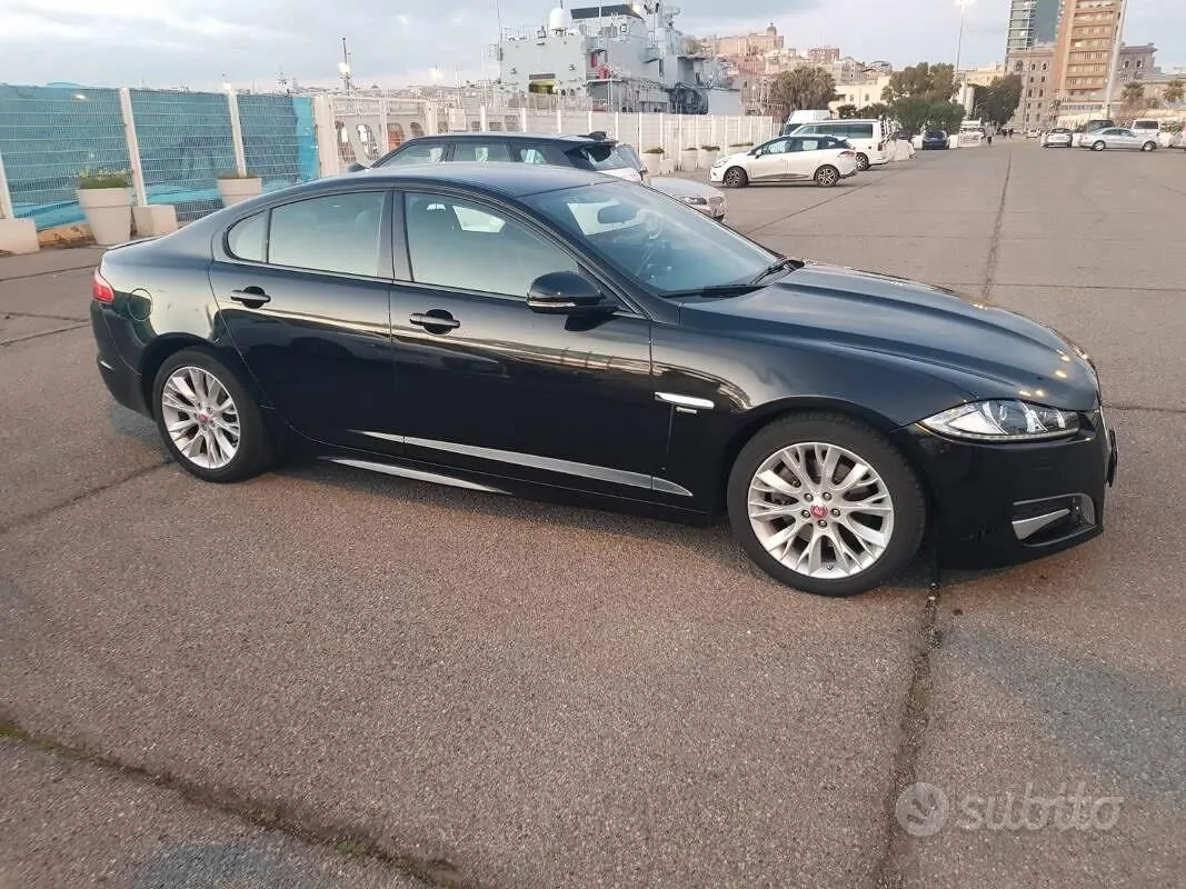 Jaguar Xf 2014 photo 3