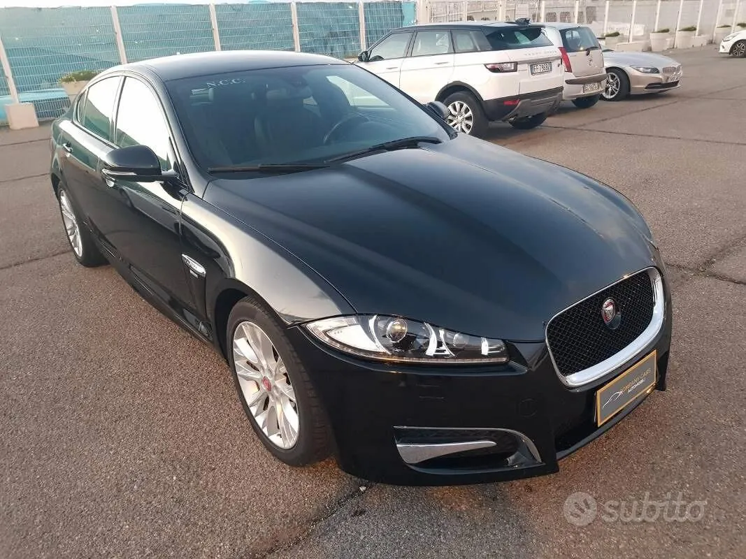 Jaguar Xf 2014 photo 2