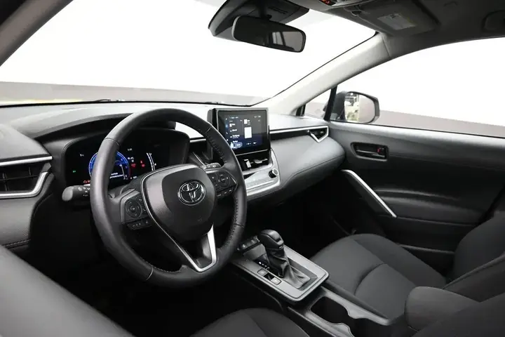 Toyota Corolla Cross 2026 photo 5