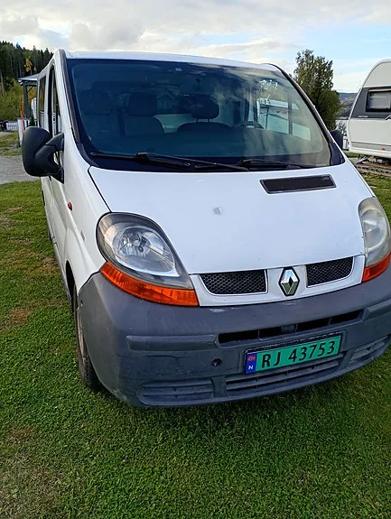 Renault Trafic 2005 photo 2
