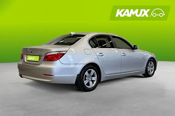 BMW 523I 2009 photo 4