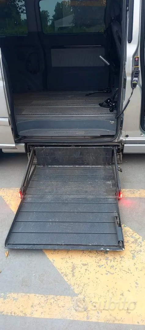 Mercedes-Benz Viano 2007 photo 4