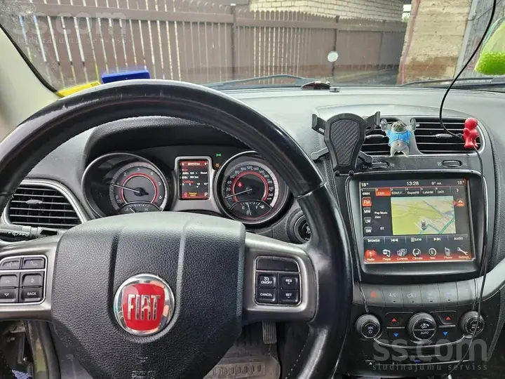Fiat Freemont 2014 photo 4