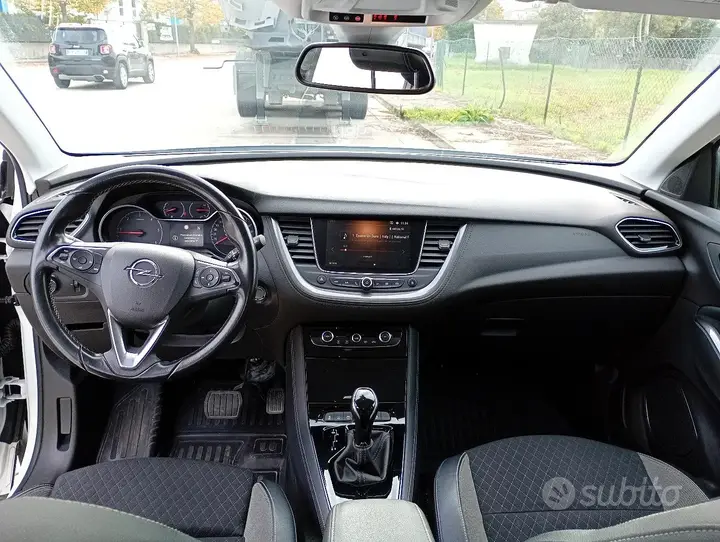 Opel Grandland 2018 photo 4