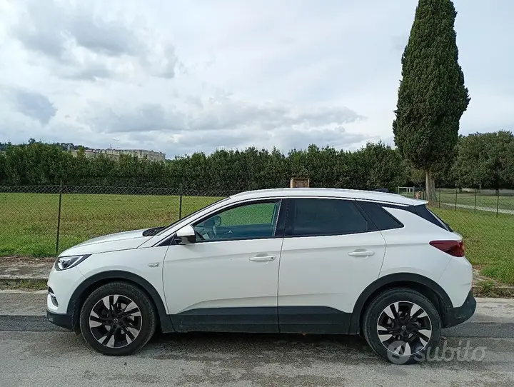 Opel Grandland 2018 photo 2