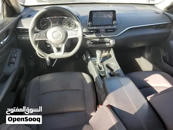 Nissan Altima 2020 photo 4