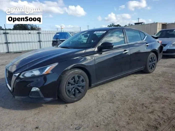 Nissan Altima 2020 photo 2