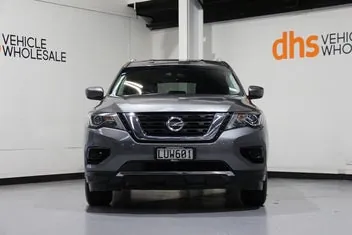 Nissan Pathfinder 2018 photo 3