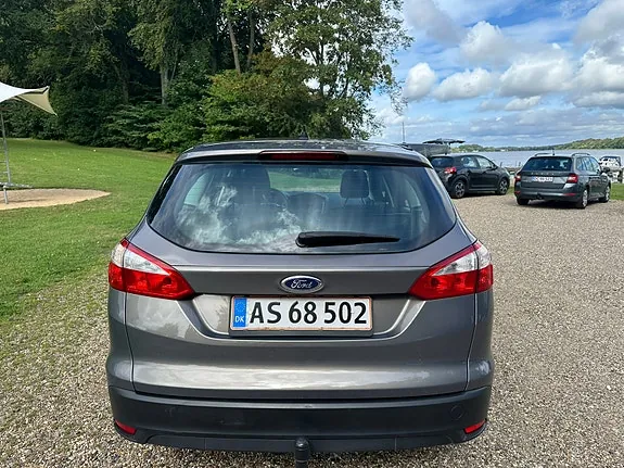 Ford Focus 2014 photo 4
