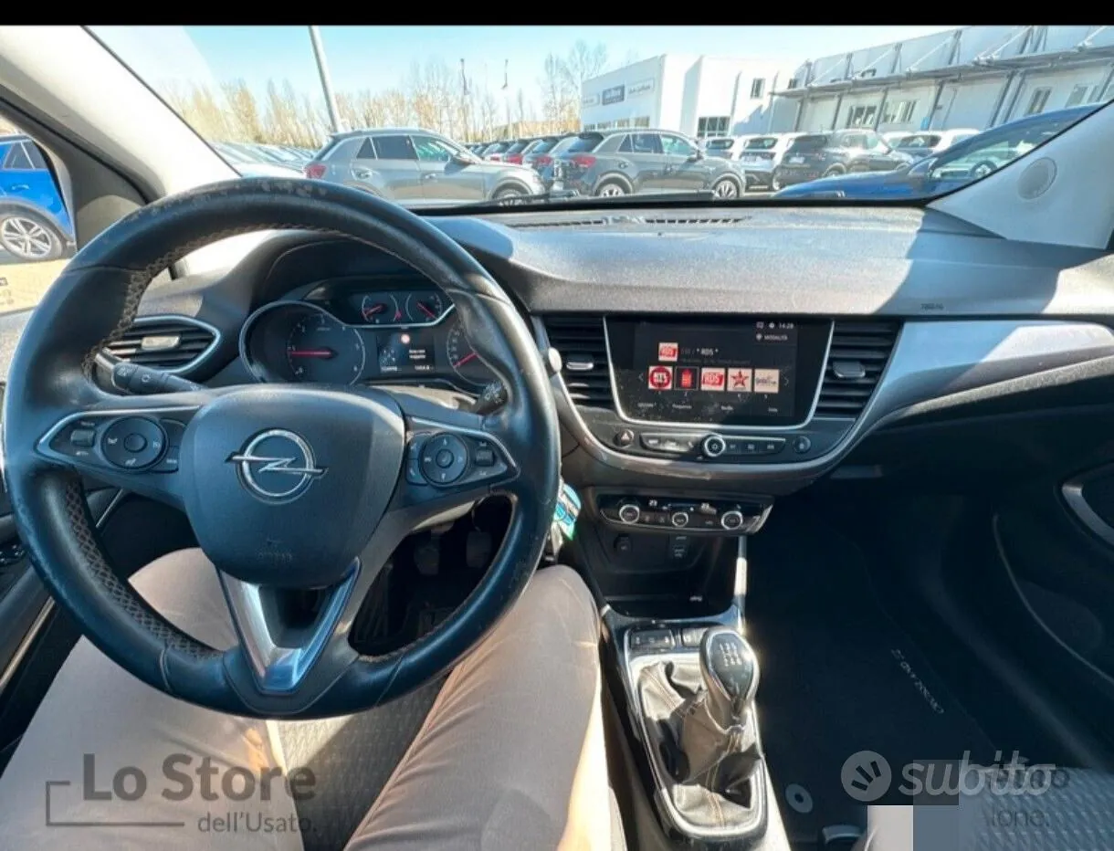 Opel Crossland X 2017 photo 2