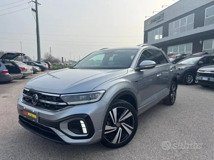 Volkswagen T-Roc R-Line 2023 photo 3