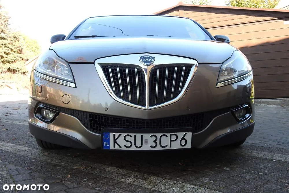 Lancia Delta 2010 photo 2