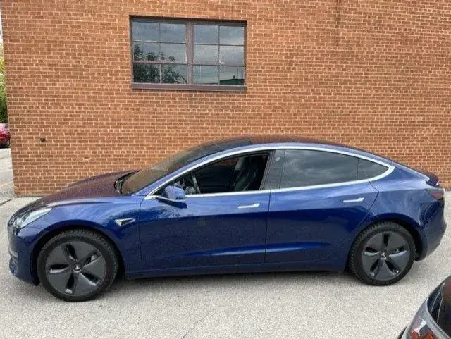 Tesla Model 3 2018 photo 2