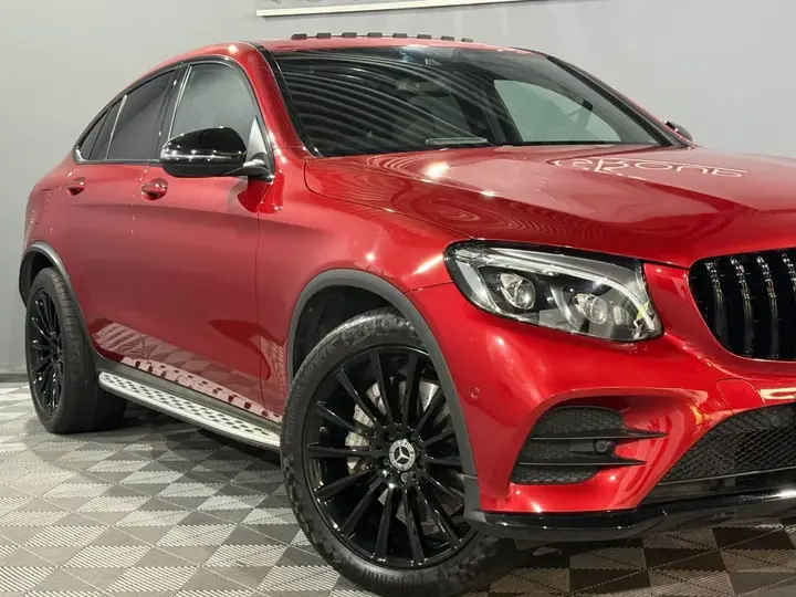 Mercedes-Benz Glc 2018 photo 2