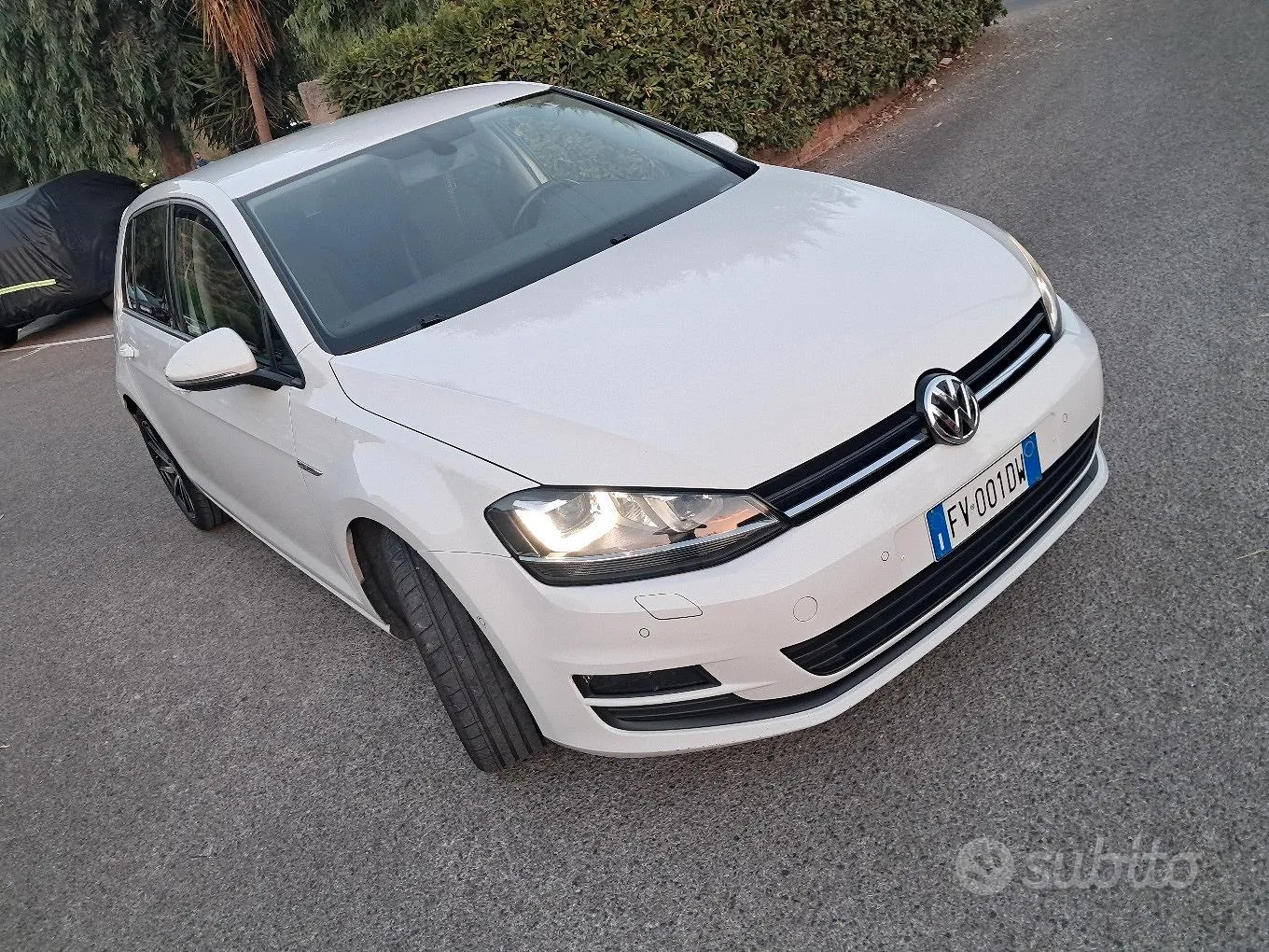 Volkswagen Golf 2015 photo 2