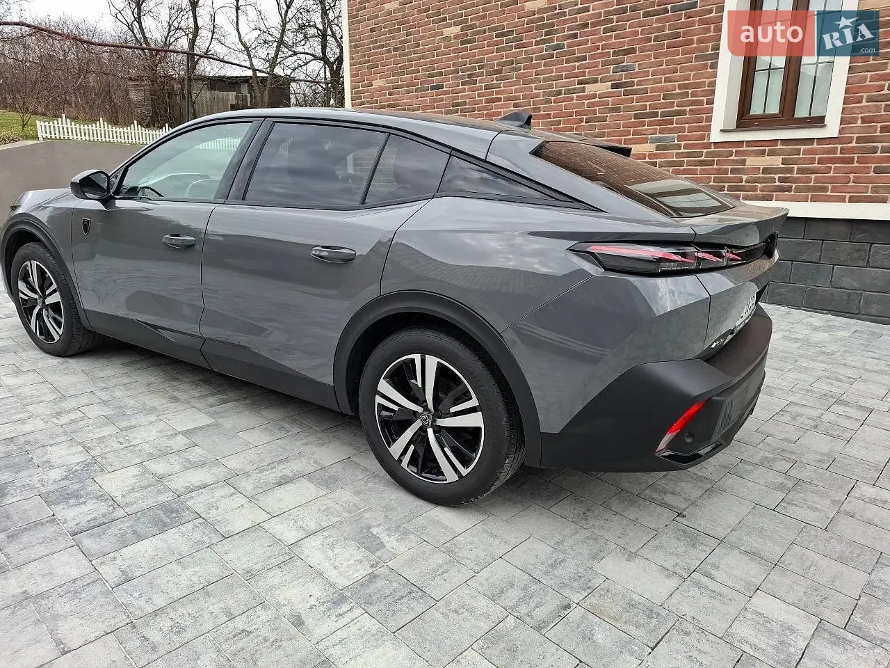 Peugeot 408 2024 photo 3