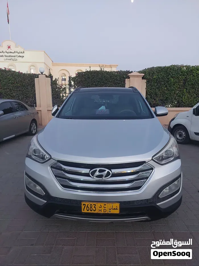 Hyundai Santa Fe 2015 photo 2