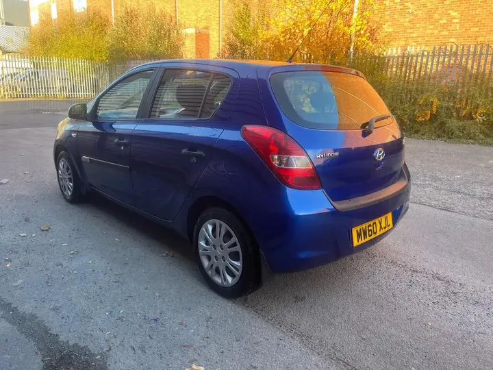 Hyundai I20 2011 photo 5