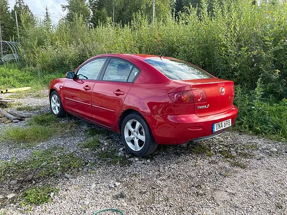 Mazda 3 2004 photo 3