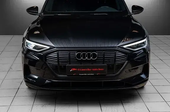 Audi E-Tron 2021 photo 3