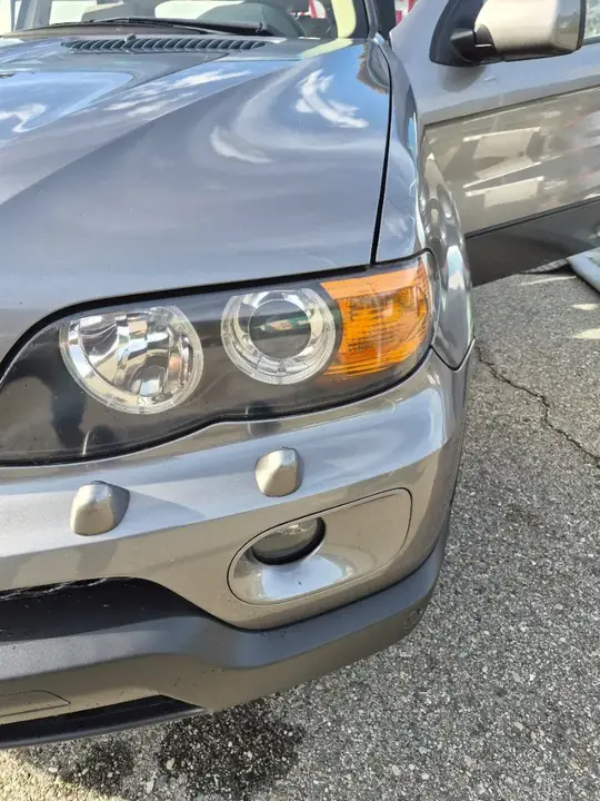 BMW X5 2004 photo 2