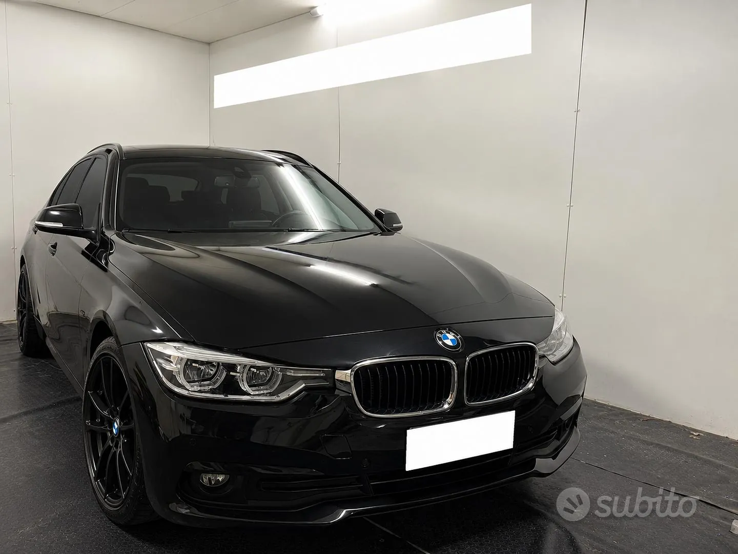 BMW 318Touring 2019 photo 2