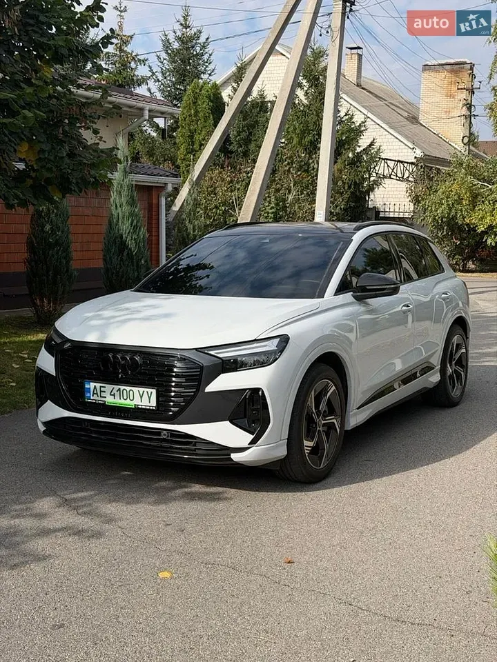 Audi Q4 E-Tron 2023 photo 4