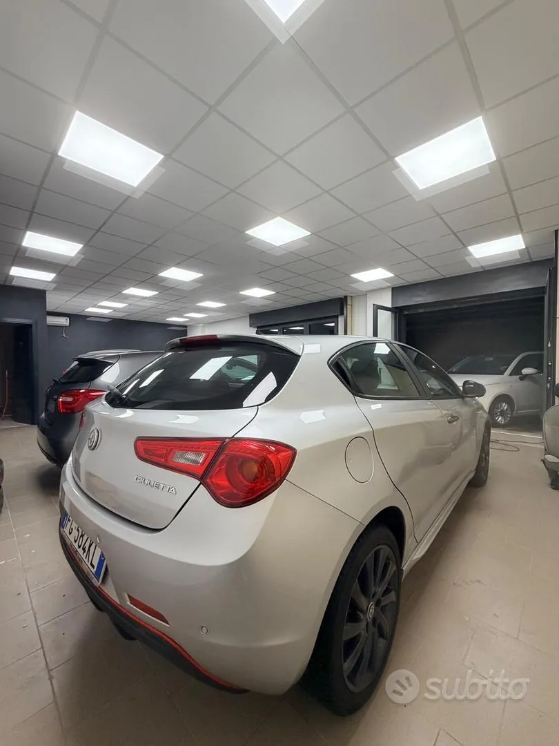 Alfa Romeo Giulietta 2017 photo 5