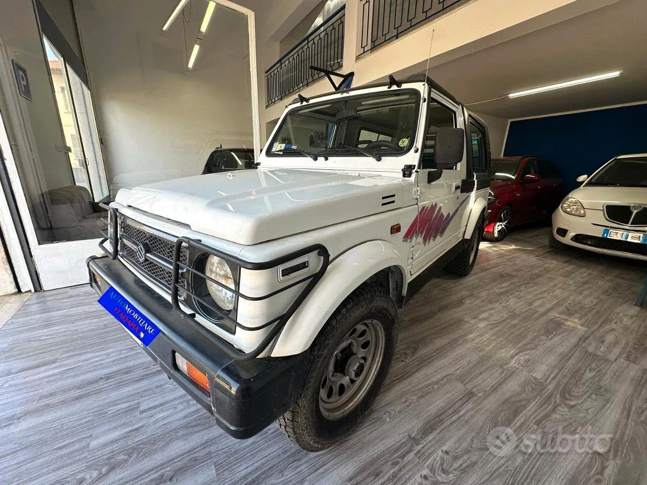 Suzuki Samurai 1993 photo 2