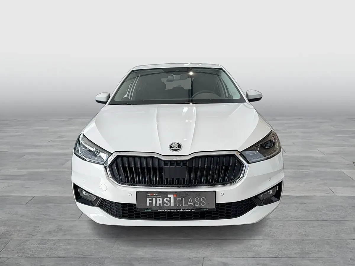 Skoda Fabia 2026 photo 2