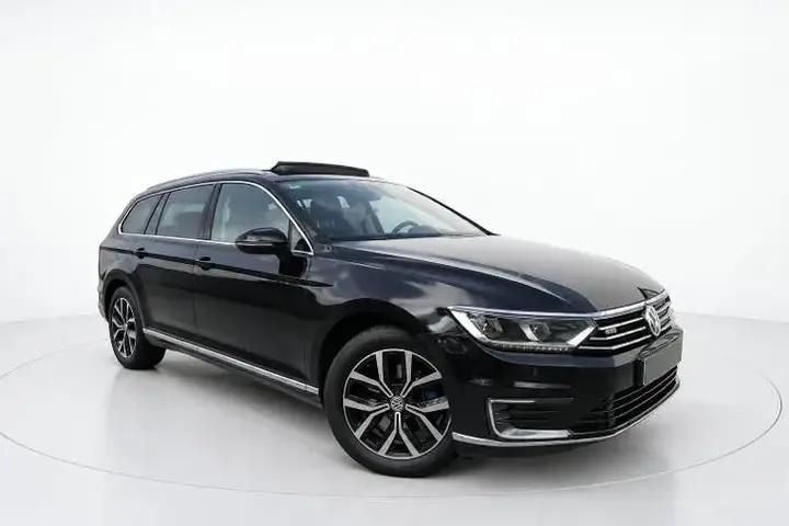 Volkswagen Passat 2016 photo 3