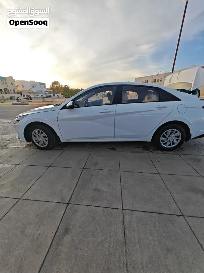 Hyundai Elantra 2022 photo 5