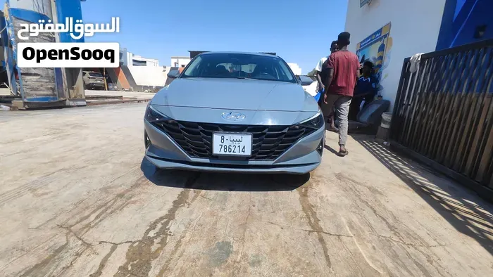 Hyundai Elantra 2022 photo 3