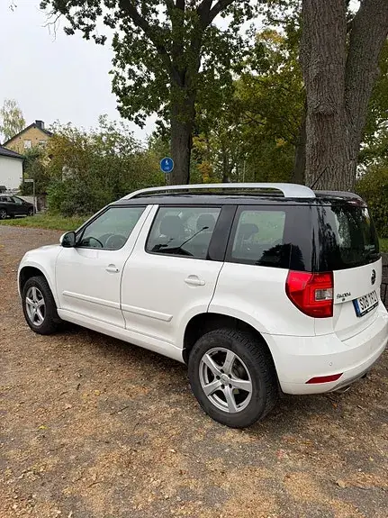 Skoda Yeti 2014 photo 4