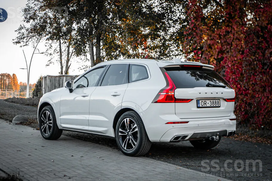 Volvo Xc 60 2018 photo 3