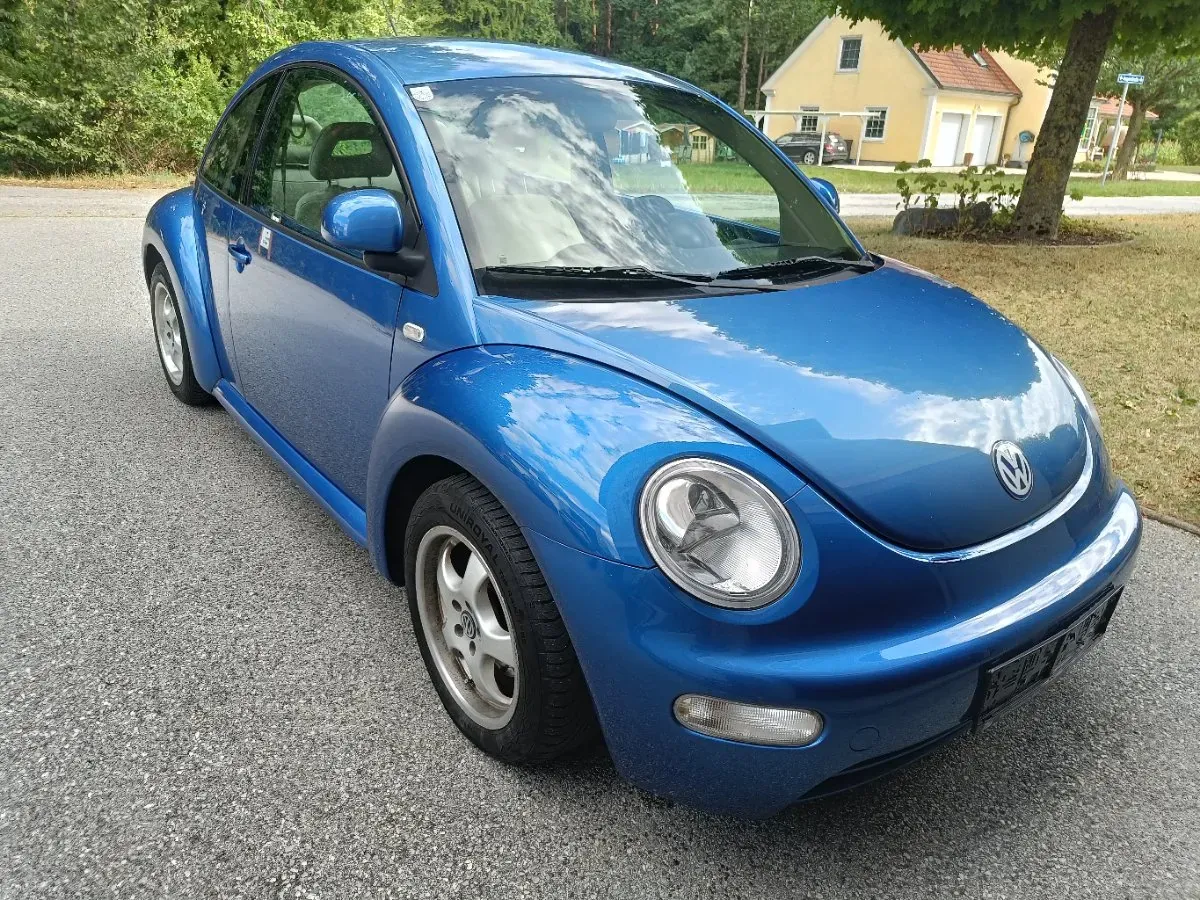 Volkswagen Beetle 2000 photo 2