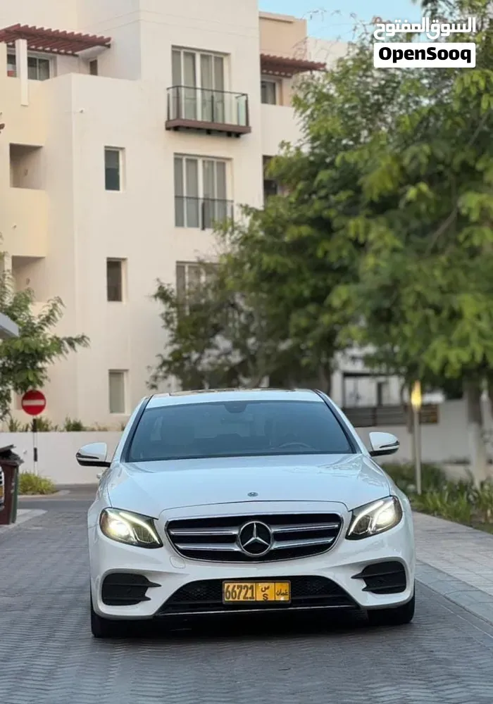 Mercedes-Benz E-Class 2017 photo 5