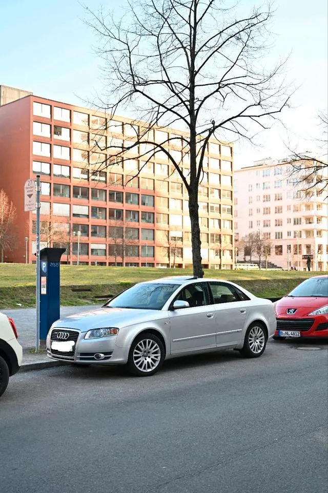 Audi A4 B7