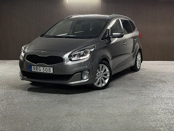 Kia Carens 2015 photo 3