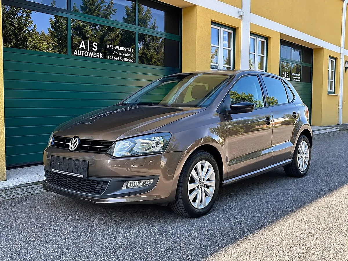 Volkswagen Polo 2011 photo 3