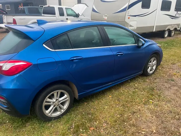 Chevrolet Cruze 2017 photo 3
