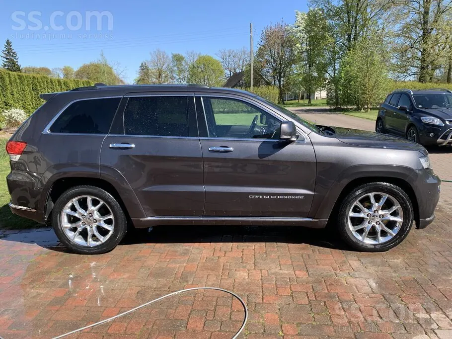 Jeep Grand Cherokee 2015 photo 4