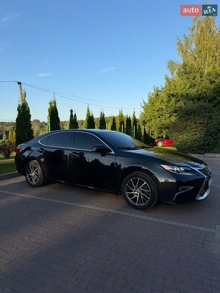 Lexus Es 2015 photo 4