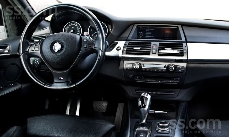 BMW X5 2011 photo 4
