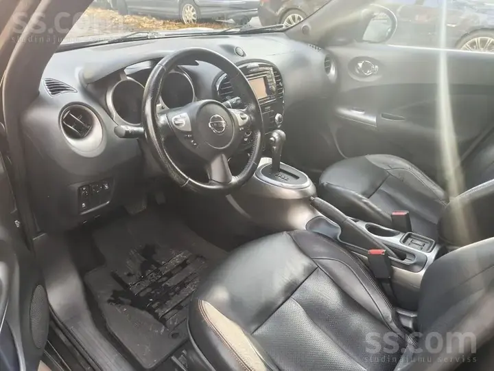 Nissan Juke 2011 photo 5