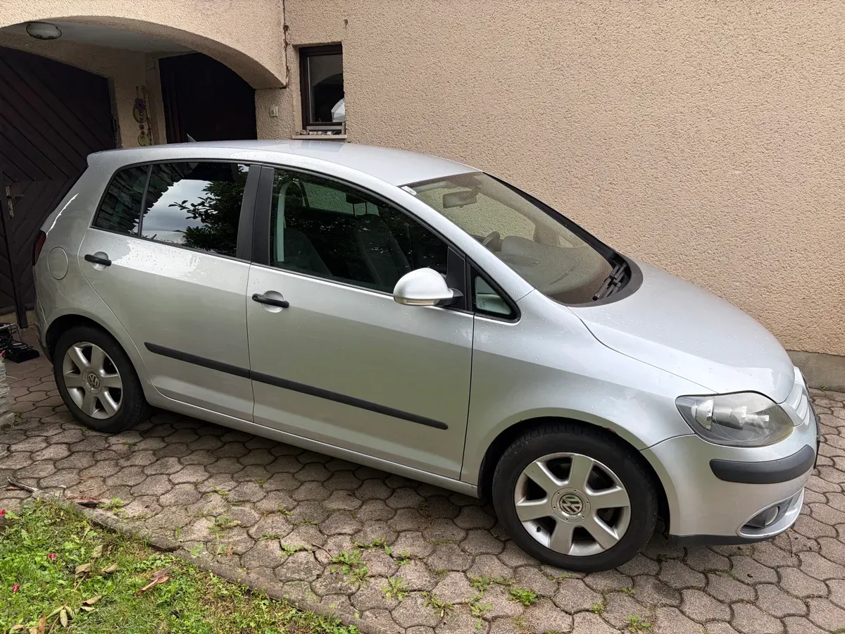 Volkswagen Golf 2006 photo 3