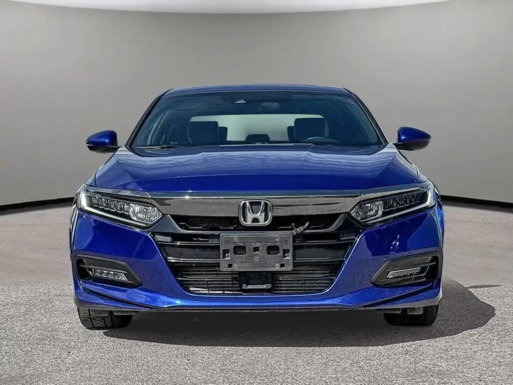 Honda Accord 2018 photo 2